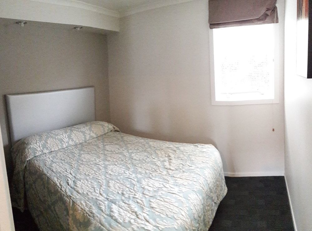 Phoenix Palm Motel Auckland Exterior photo