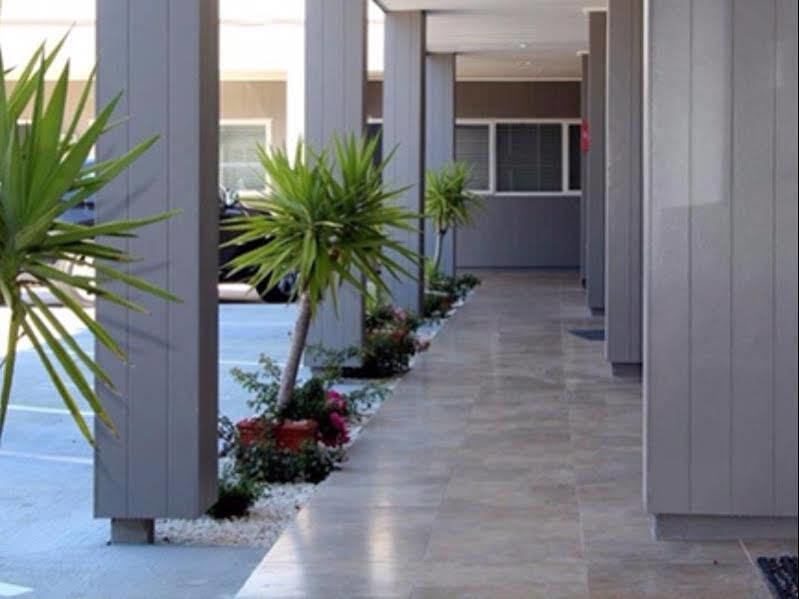 Phoenix Palm Motel Auckland Exterior photo